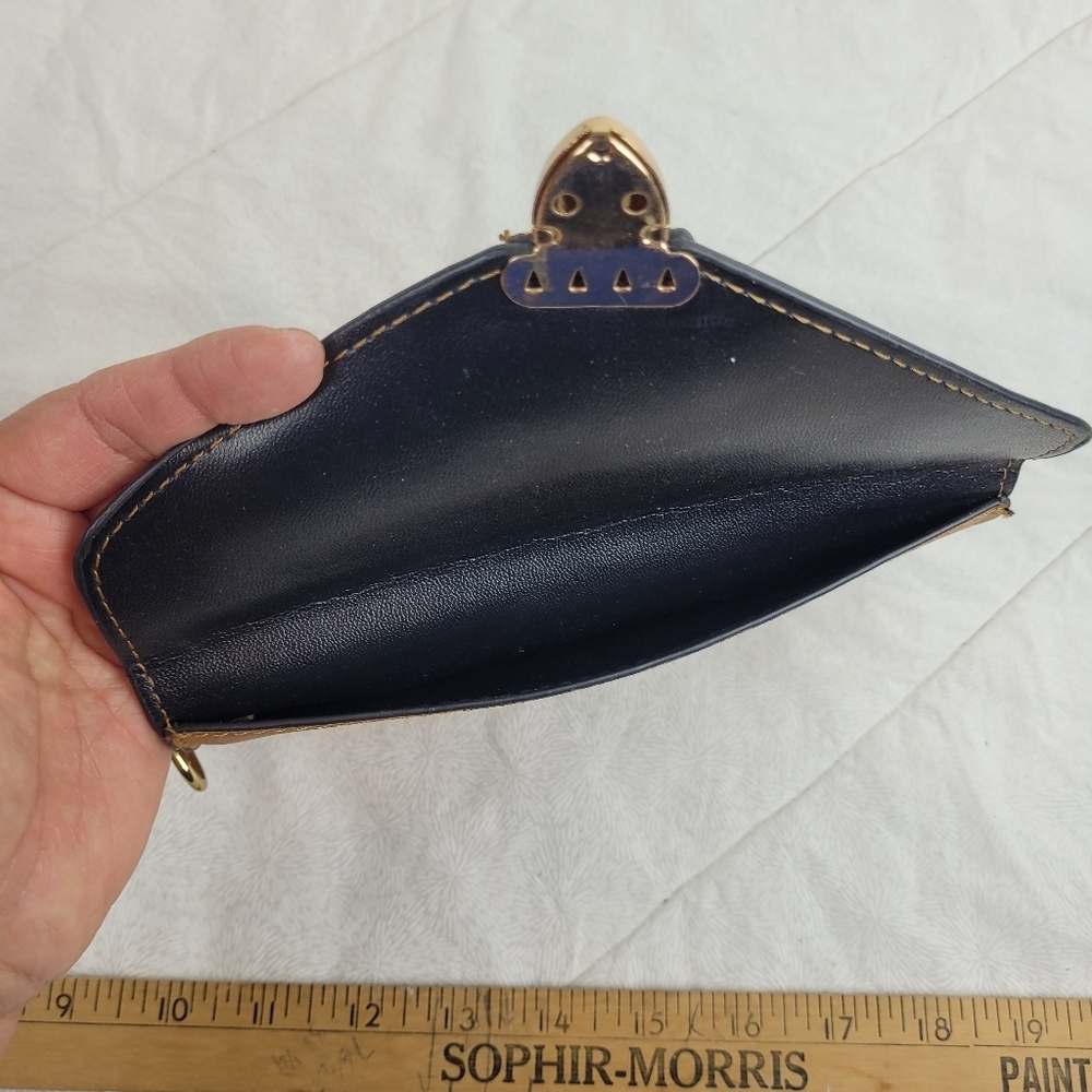 Tan Faux Leather Small Clutch Gold Closure 5 x 7 1/2 Classic Minimalist festival - Picture 4 of 6